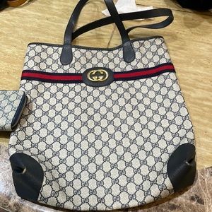 Original Gucci Shopping Bag Excellent Condition + Wallet